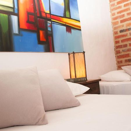 La Juanita Hostel باريكارا المظهر الخارجي الصورة