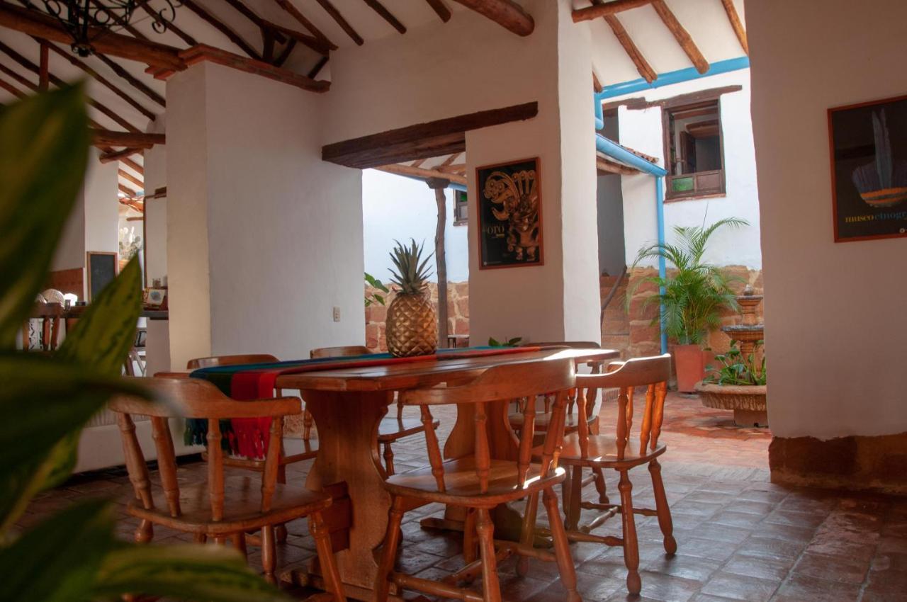 La Juanita Hostel باريكارا المظهر الخارجي الصورة