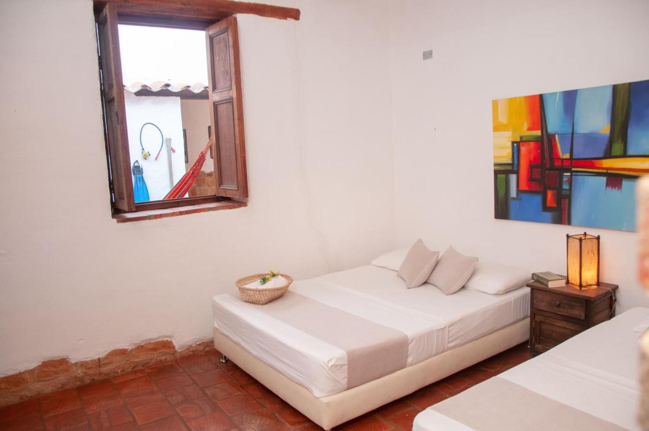 La Juanita Hostel باريكارا المظهر الخارجي الصورة