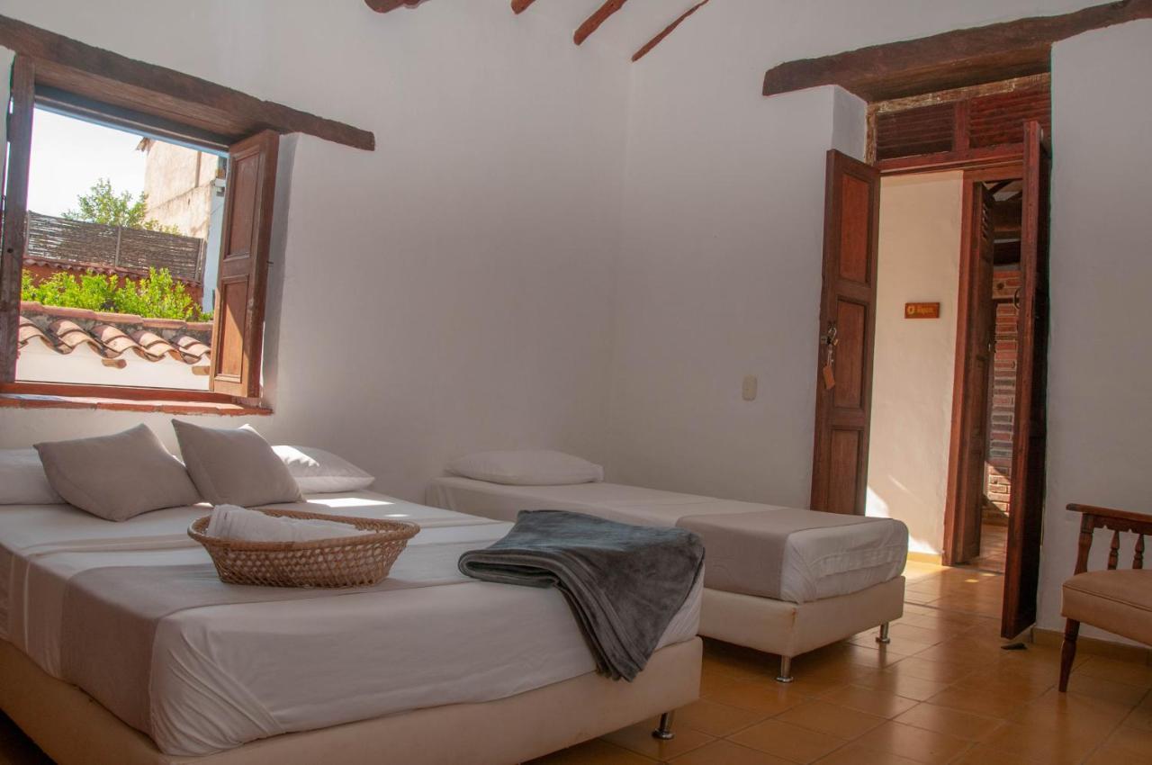 La Juanita Hostel باريكارا المظهر الخارجي الصورة