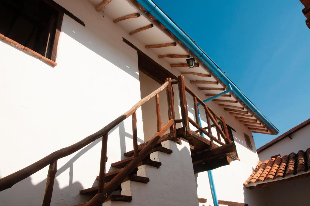 La Juanita Hostel باريكارا المظهر الخارجي الصورة