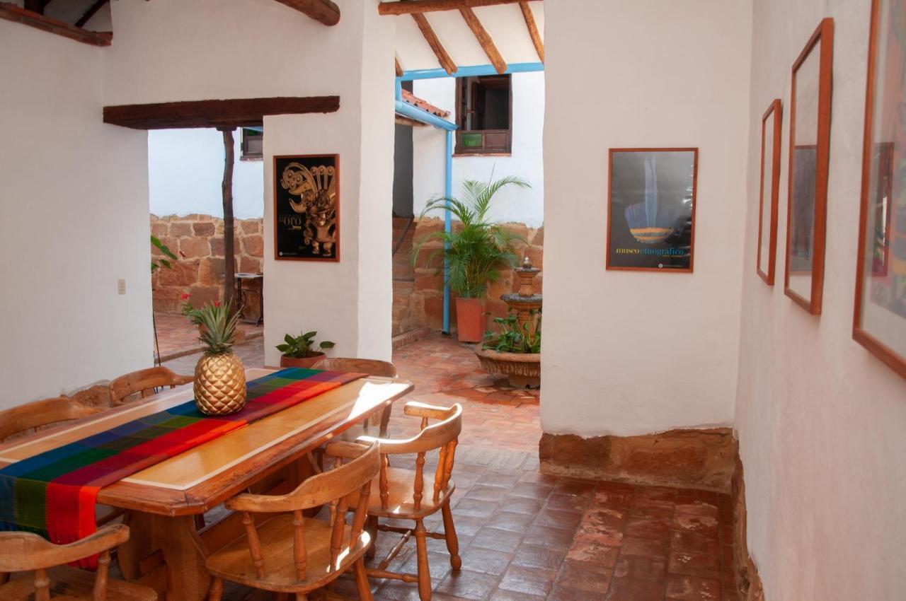La Juanita Hostel باريكارا المظهر الخارجي الصورة